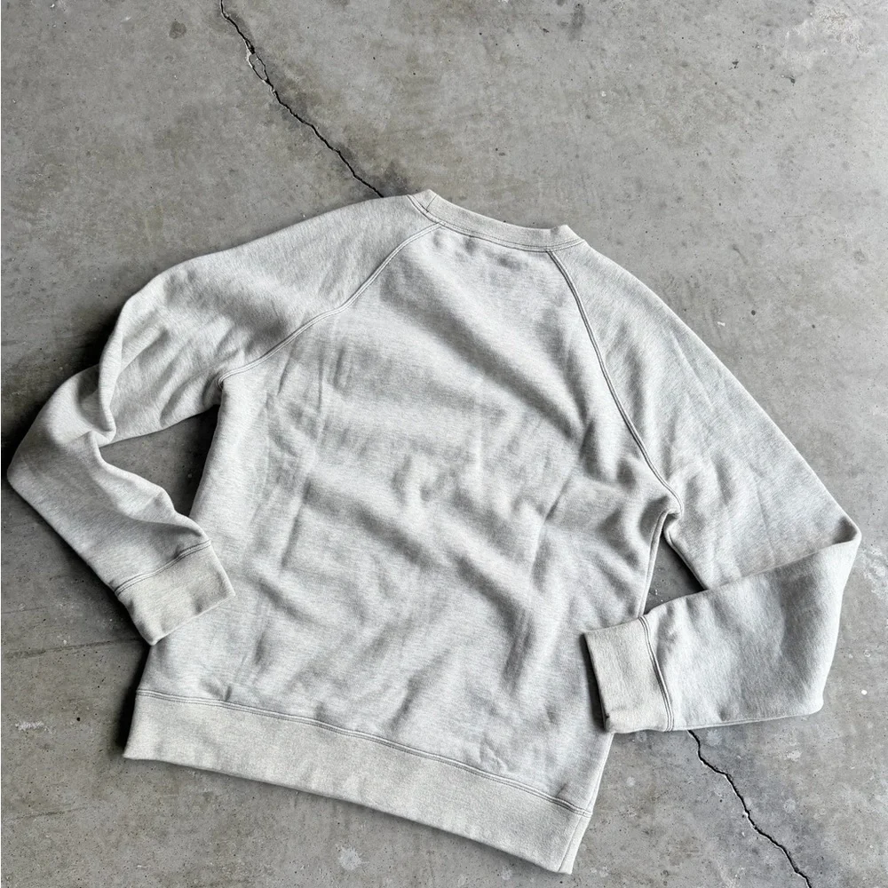 Louis Vuitton Cream Crewneck Sweatshirt with Small Chest Logo - Picture 5 of 8